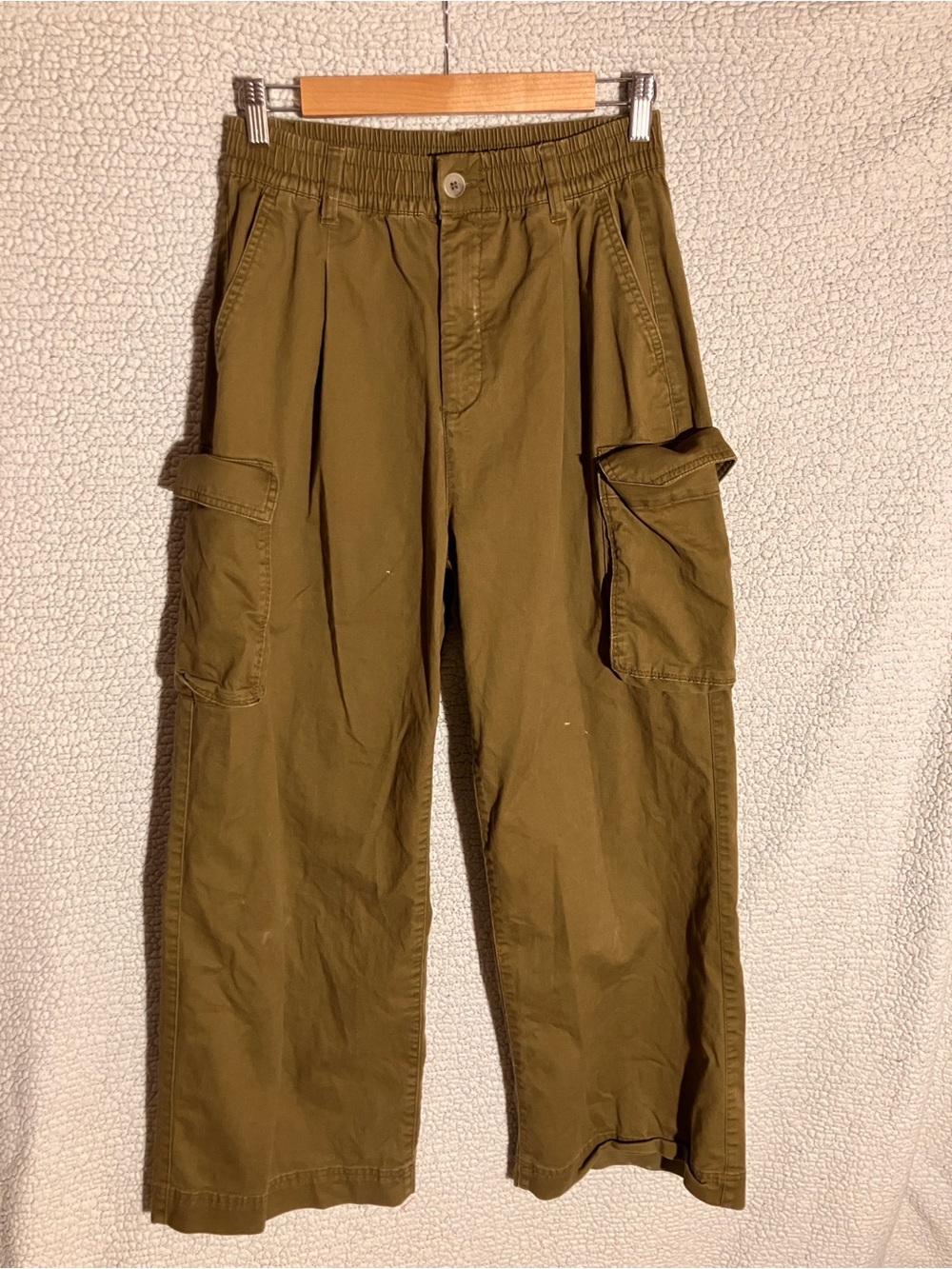 Old Navy Olive Green Cargo Pants with Elastic Waist